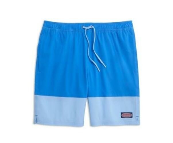 7      Vineyard Vines XL