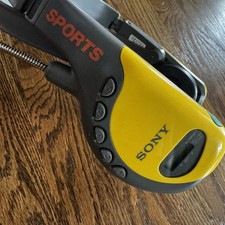 Sony AM/FM Walkman Sport SRF-HM55 Stereo Radio Headphones Yellow Tested