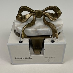 Threshold Studio McGee HTF Marble and Metal Bow Christmas Stocking Holder Metal Christmas Bow Gold Stocking Holders Marble - Threshold  main image 3