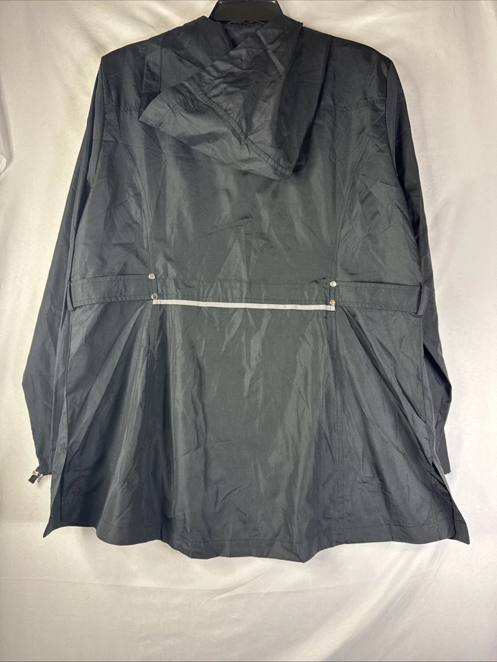 Jaqueta de chuva feminina Jones New York com capuz corta-vento preta tamanho GG nova com etiquetas - Imagem 2 de 4