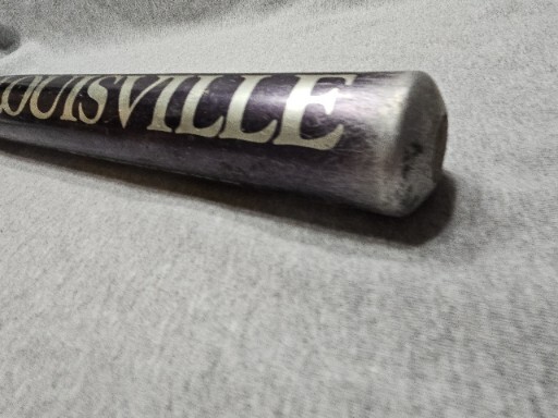 Batte De Softball Louisville Slugger TPS - 32 Pouces - Alliage Noir - Modèle TPSP3433S