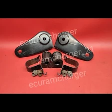 97-04 Avalon Rear Crossmember Stabilizer Bar Retainer Bracket w Bolts & Bushing