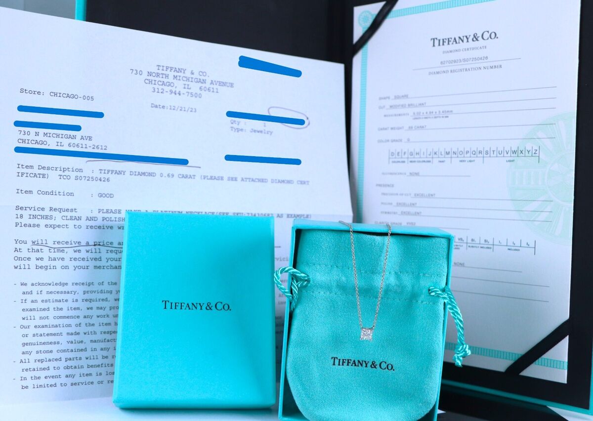 $7,150 Tiffany & Co Platinum 0.69ct Princess Diamond $7,150 Tiffany & Co Platinum 0.69ct Princess Diamond