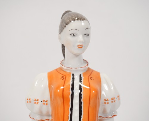 Vintage Hollohaza Hungary Porzellan Figur Dame in traditioneller Tracht ca. 30cm - Bild 2 von 10