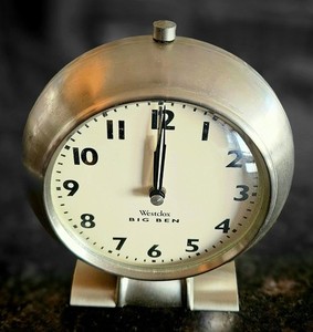 Westclox Big Ben Analog Silver Metal Alarm Clock Round Arabic Numerals