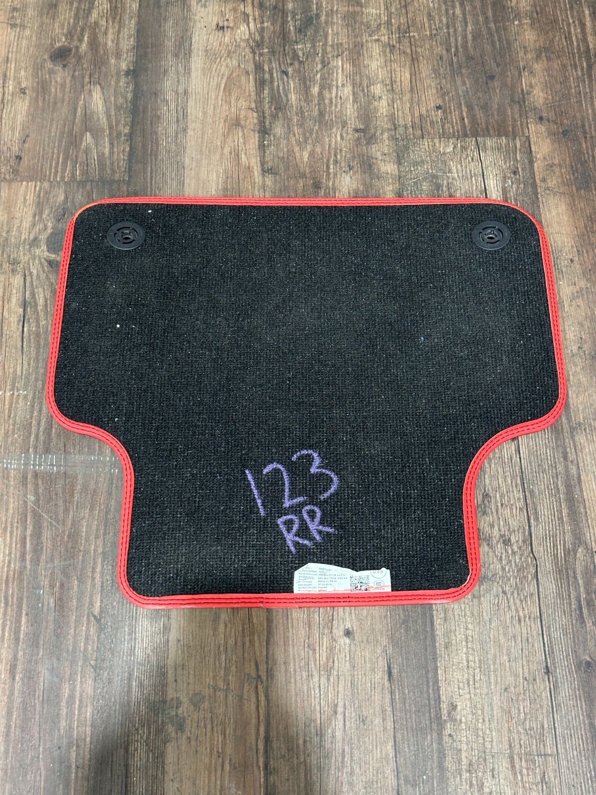 2018-2024 LAMBORGHINI URUS REAR RIGHT FLOOR CARPET MAT OEM