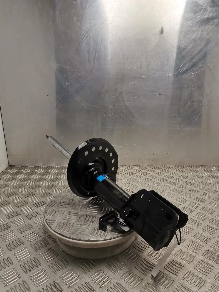 Apoio de suspensão dianteiro esquerdo Nissan Leaf LH Reino Unido 2017-2024 MK2 ZE1 54303 5SJ2A - Imagem 3 de 4