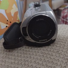 Sony Handycam DCR-SR42 Camcorder 40x Optical Zoom 30GB HDD LCD Screen Silver