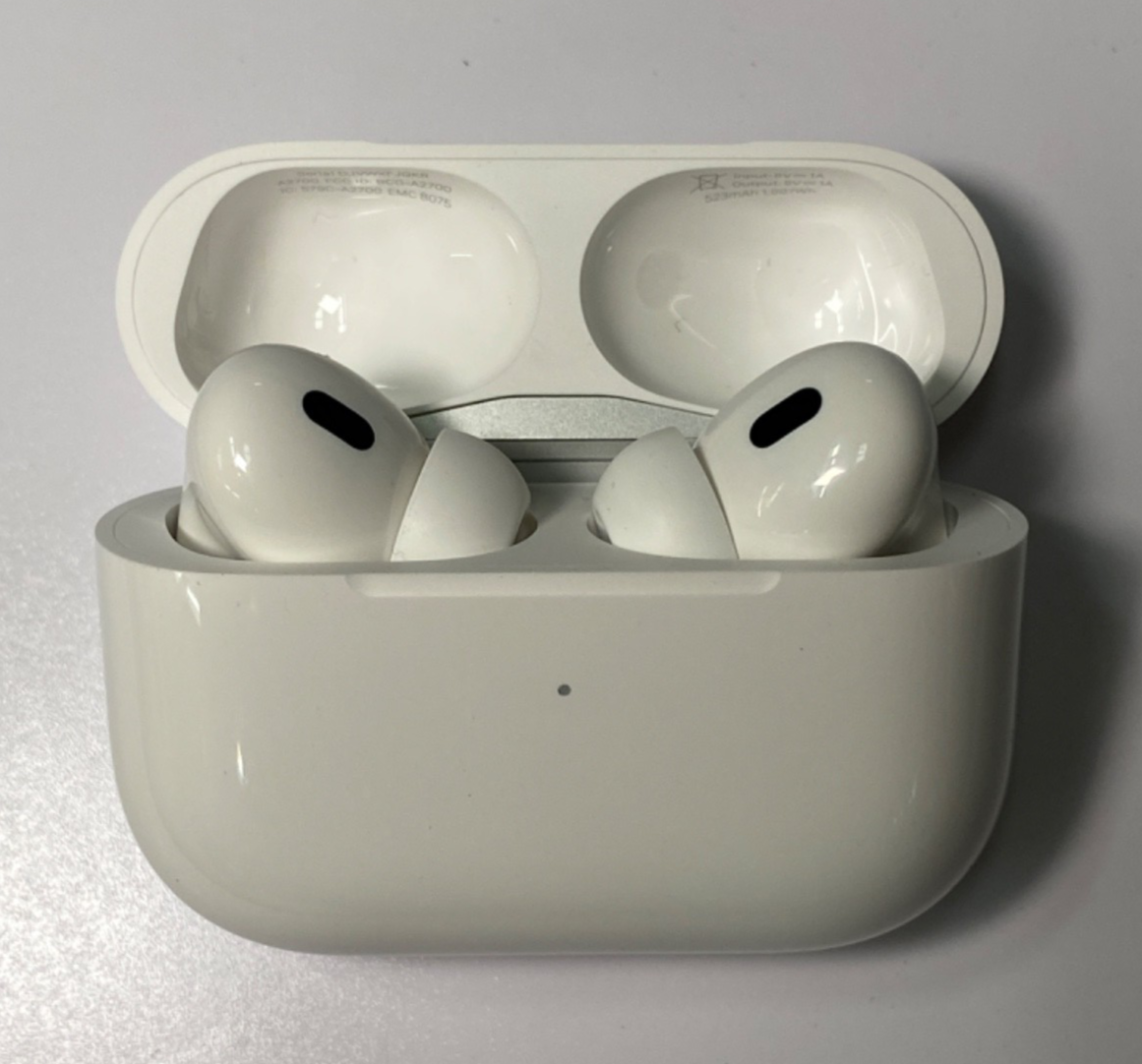 Apple AirPods Pro 2nd Gen A2618 with Charging Case, Cable, Box