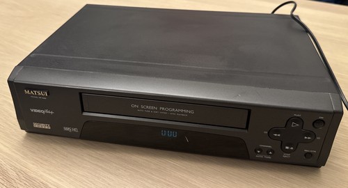 Matsui VP 9408 VHS-Player Videorecorder schwarz - guter Zustand