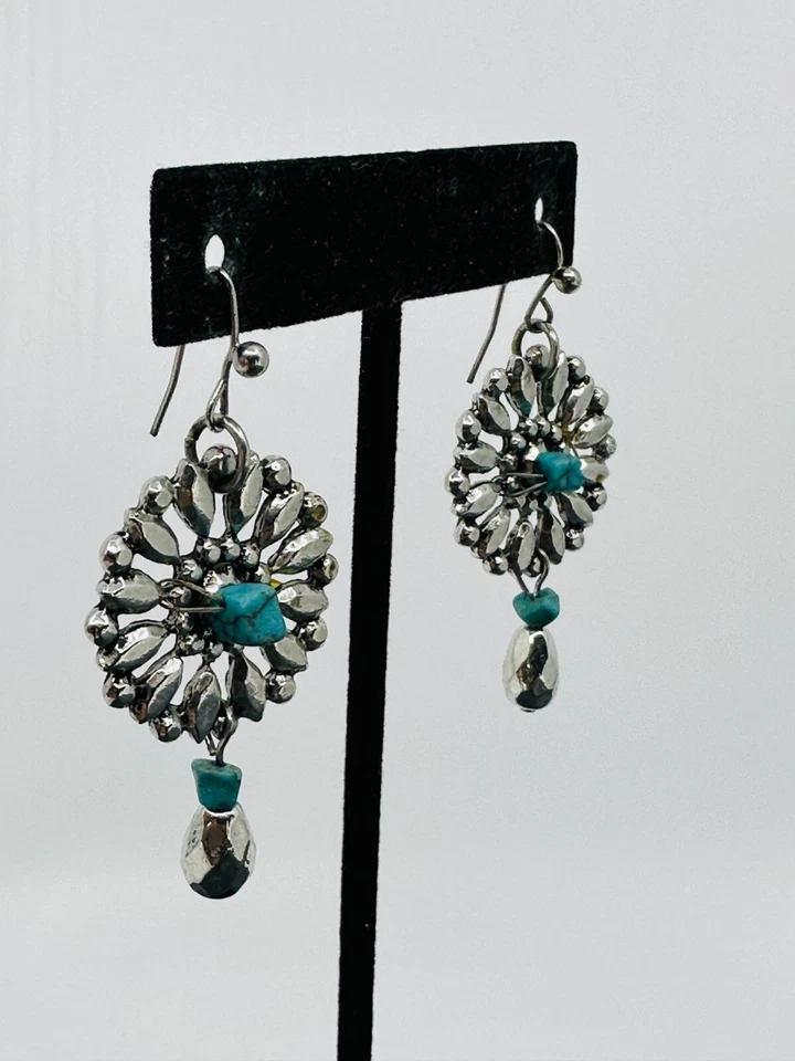 Pendientes Chicos Flor Azul Cuentas Cuelgan Boho Western Tono Plata Joyería Foto 4 de 4