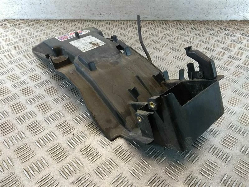 Kawasaki ZR 550 ZEPHYR 1991 - 1998 Undertray - Imagem 3 de 4