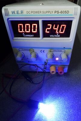 24V LKW   ROT GRÜN BLAU BERNSTEIN LED BIRNEN   Innenraum Hella Spot Tür Karte Lichter  
