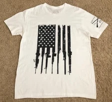 Grunt Style American Flag Guns This We'll Defend Men's White T-Shirt Size XL