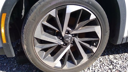 Used Wheel fits: 2022 Mitsubishi Outlander 20x8 Grade A