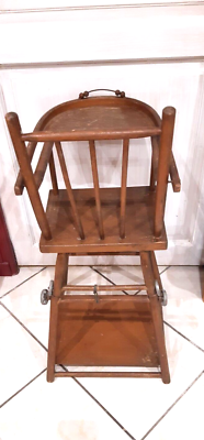 Chaise Haute Vintage Pour Poupée Ou Ours En Bois - France Années 30