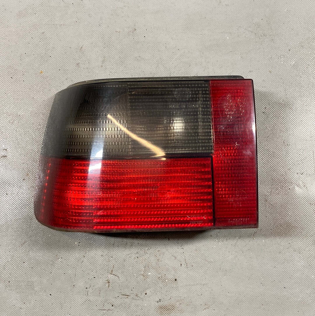 Bmw E46 Beifahrertür Lässt Sich Nicht öffnen BMW+3er+E46+Limousine+R%C3%BCcklicht+rechts+8383822 for sale online | eBay