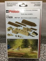 Preiser 17609 Ho 1:87; HolzstäMme, Holzscheiben, Holzstapel , Ovp
