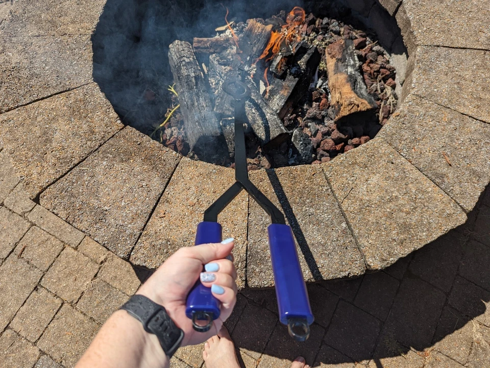 Herramientas de fogata de 40" de alta resistencia pinzas de leña fuego póker madera exterior barbacoa jardín Foto 3 de 4