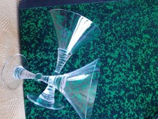 Très Rare Paire De Grands Verres LALIQUE En Cristal.