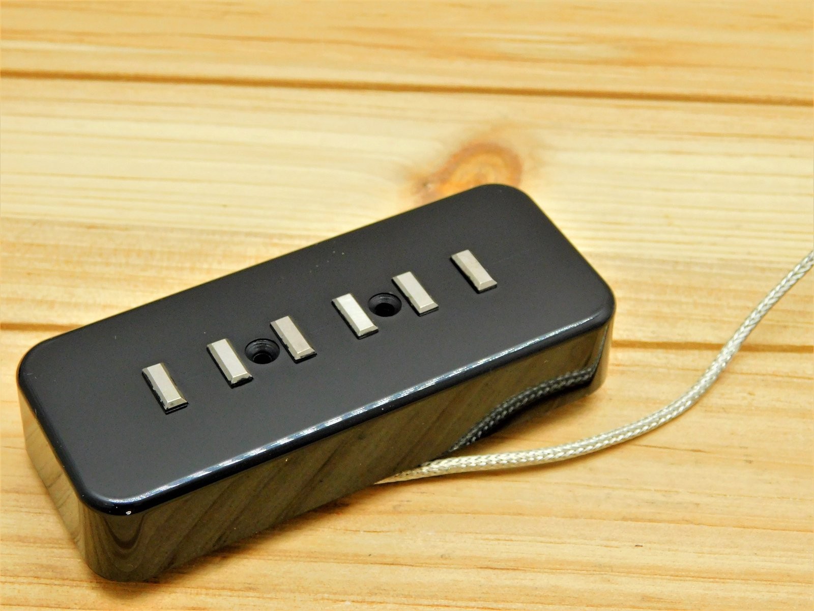 Alnico V STAPLE P90 Soap Bar Pickup da collo per chitarra nero foto 2