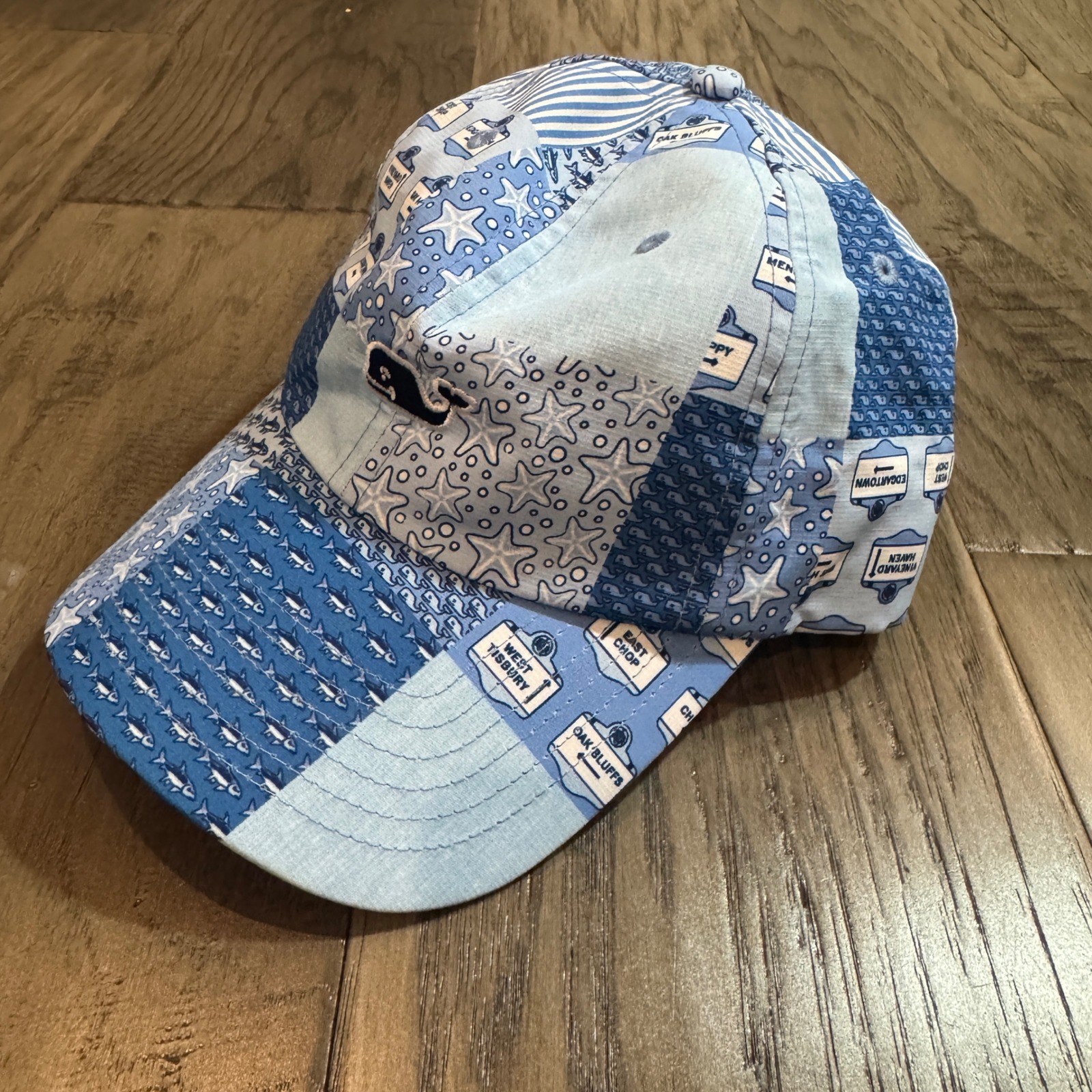 Vineyard Vines Patchwork Whale Fish Starfish Base… - image 1