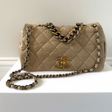 CHANEL Paris-Bombay Quilted beige Classic Flap Shoulder Bag Turn Lock