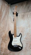 Guitarra eléctrica FENDER USA AM STD STRAT