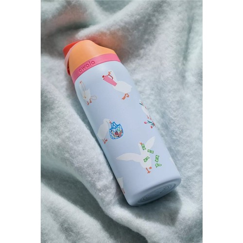 Owala UO Exclusive 32 oz Silly Goose FreeSip Water Bottle Preorder New