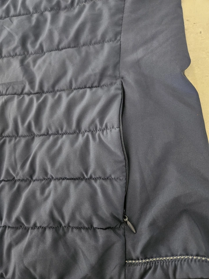 Women's Tangerine Navy Puffer Vest with Gray Zipper Trim XXL/XXG - Image 2 of 4