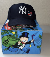 New Era New York Yankees NY Logo Dominican Fl...