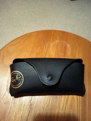 Ray-Ban Clubmaster RB3016
