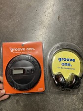 onn. Groove Portable CD Player FM Radio  On-Ear Headphones New