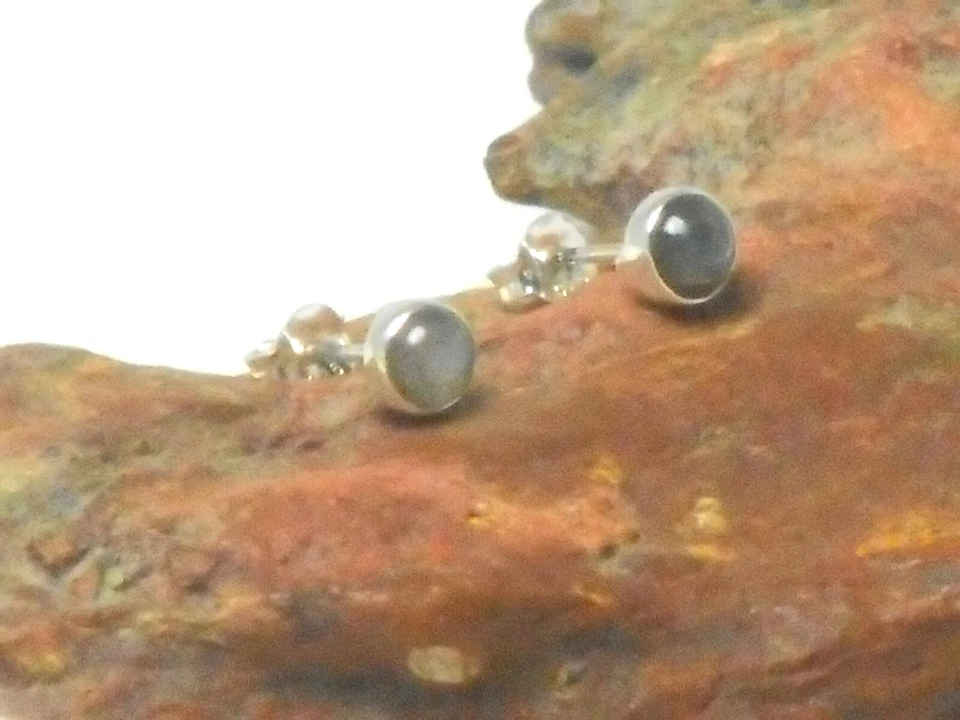 Round Labradorite Sterling Silver 925 Gemstone Stud Earrings - 4 mm - Image 4 of 4
