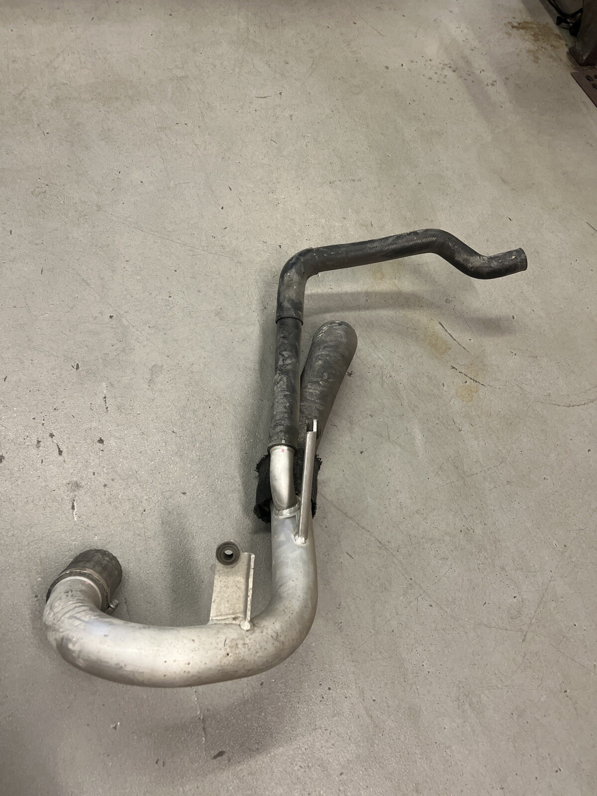 evo x lower intercooler pipe