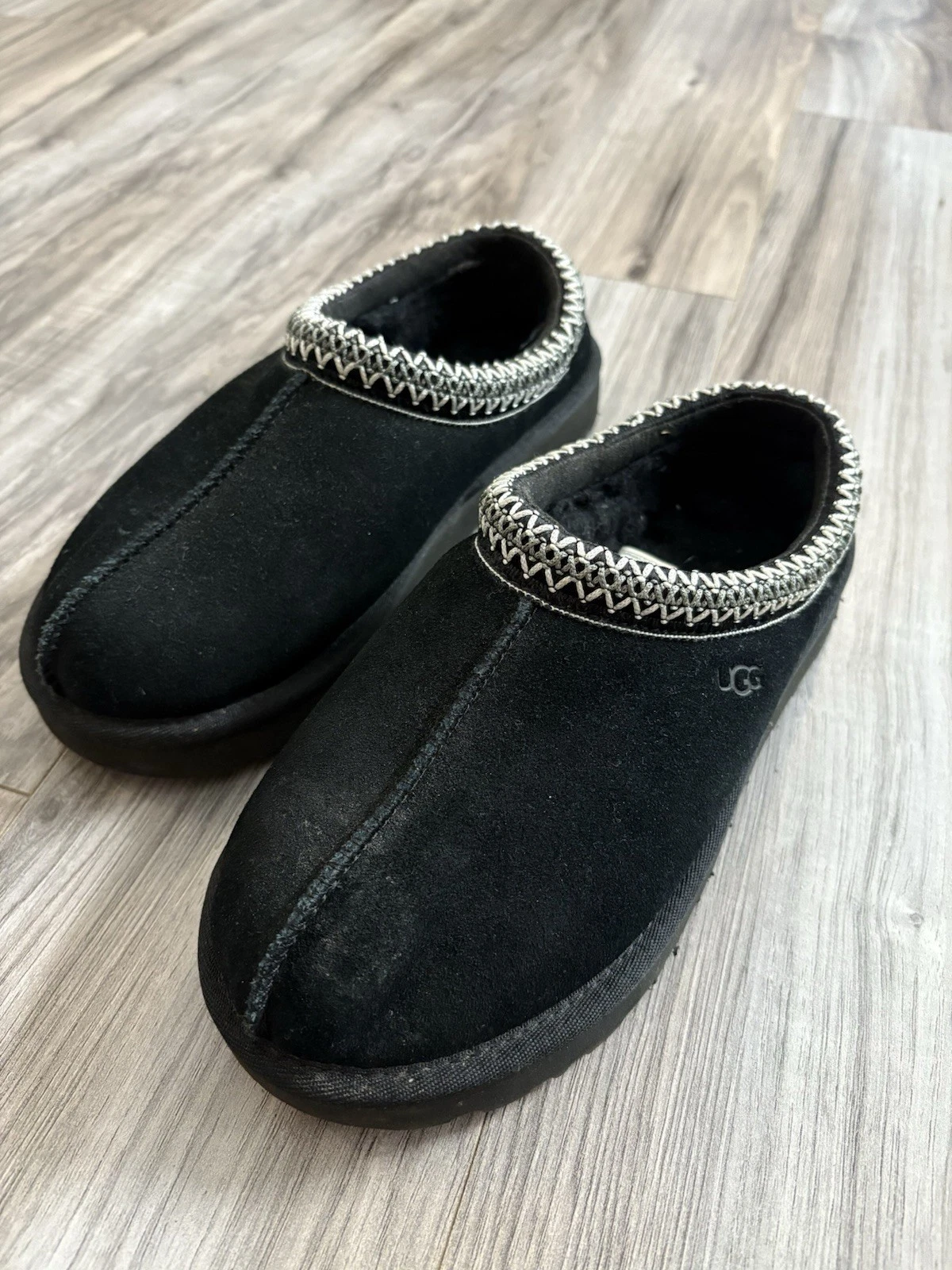UGG MOCASSINI DONNA TAGLIA 7 NERI LEGGERMENTE INDOSSATI