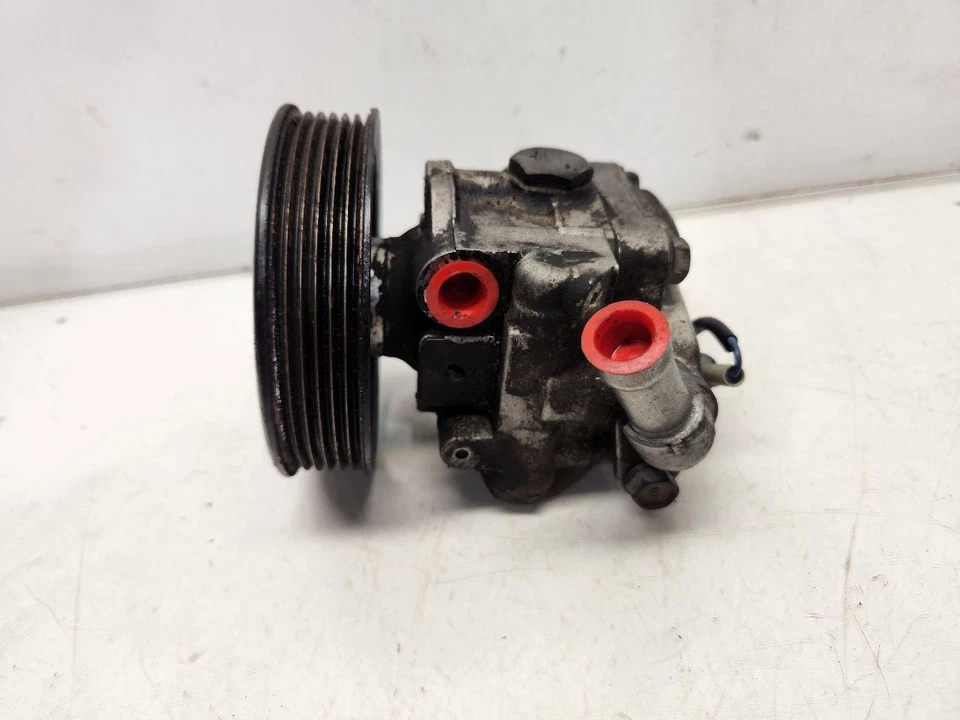 Bomba de dirección asistida Subaru Forester 2011-13 (2,5 L/no turbo) Foto 2 de 4