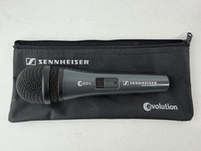 Sennheiser e 825-S Dynamic Cardioid Vocal Microphone with On/Off Switch  Pouch