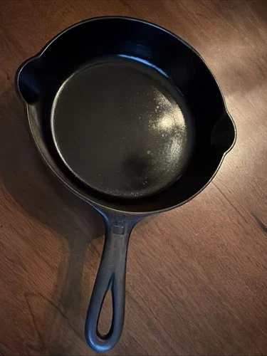 Griswold Erie PA #5 Cast Iron Frying Pan Skillet, Vintage, Seasoned 724 G