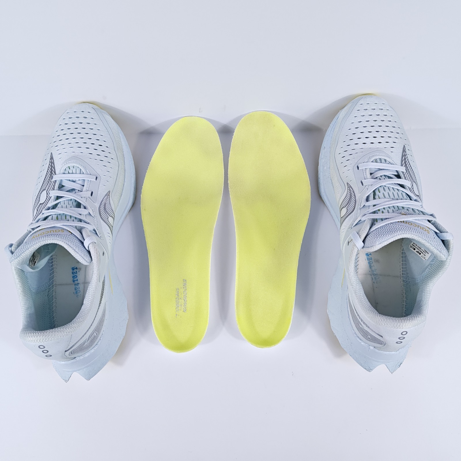 Saucony Endorphin Speed 4 Womens 10.5 Lightweight Road Running Shoes Blue thumbnail 21