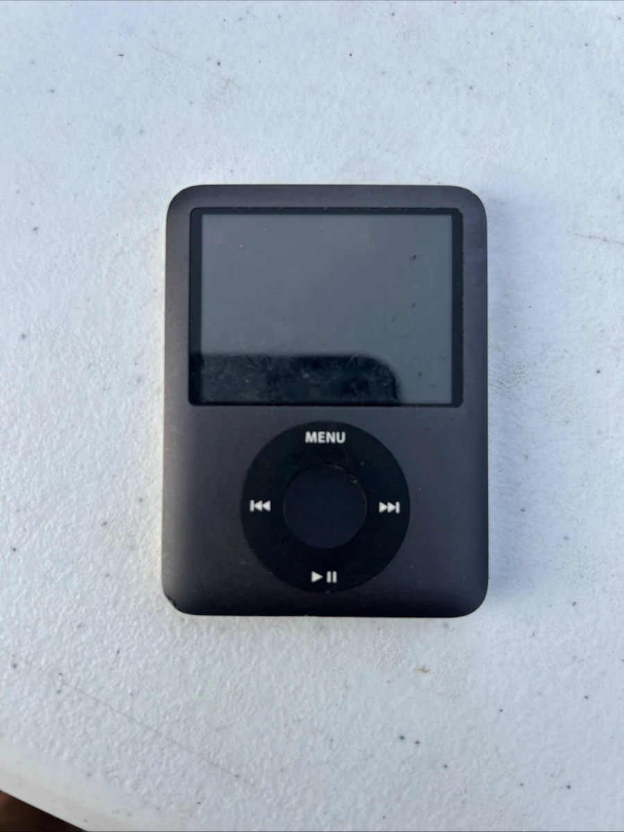iPod♡♡8GB Apple iPod® nano 8GB (Silver) Digital music/photo/video player