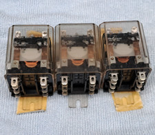 Potter  Brumfield KUP-11A55-120 Plug-In Relay w/ Flange 120VAC Coil Qty. 3