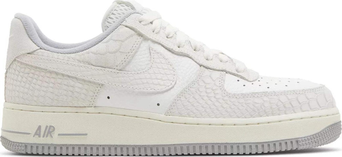 Nike Air Force 1 '07 パイソン Nike Air Force 1 '07 White Python W for sale | eBay