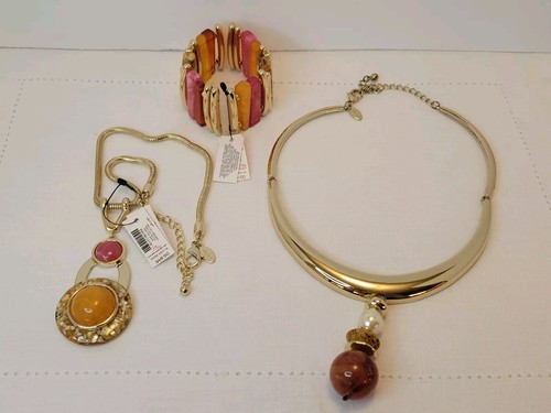 Chico's Jewelry Set 2 Necklaces & Cuff Stretch Bracelet Goldtones Mura Set - 第 1/9 張圖片