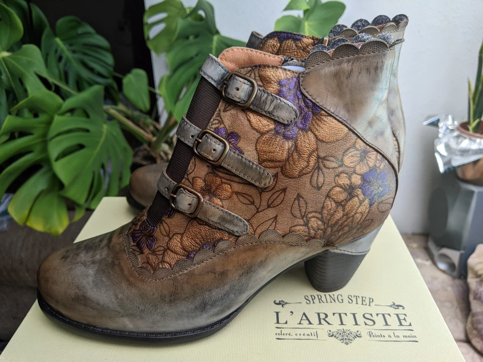 Bota L'artiste Spring Step Iwantit conhaque marrom couro floral tamanho EUA 9 UE 40 - Imagem 4 de 4
