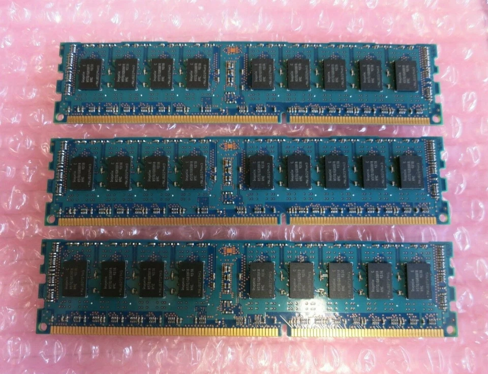 3 x HP Hynix HMT125R7BFR8C-H9 500202-061 501533-001 2GB PC3-10600 240P RAM - Image 2 of 4
