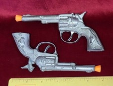 VINTAGE CAP GUN--Hubley SMOKEY 5-1/2" toy