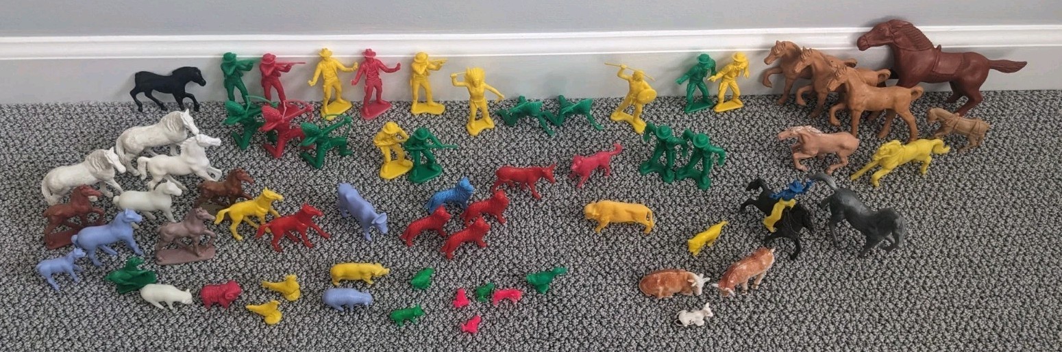 Tim Mee Cowboys & Indians Lot of 66 Vintage Western Plastic Figures 