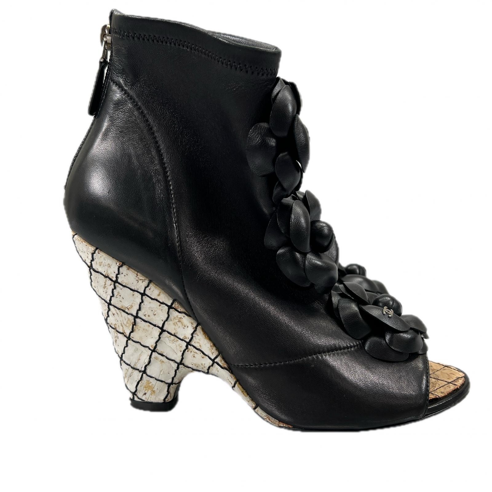 CHANEL Shoes Pumps Heel Camellia EU 37 US 7 Leather Black Authentic thumbnail 7