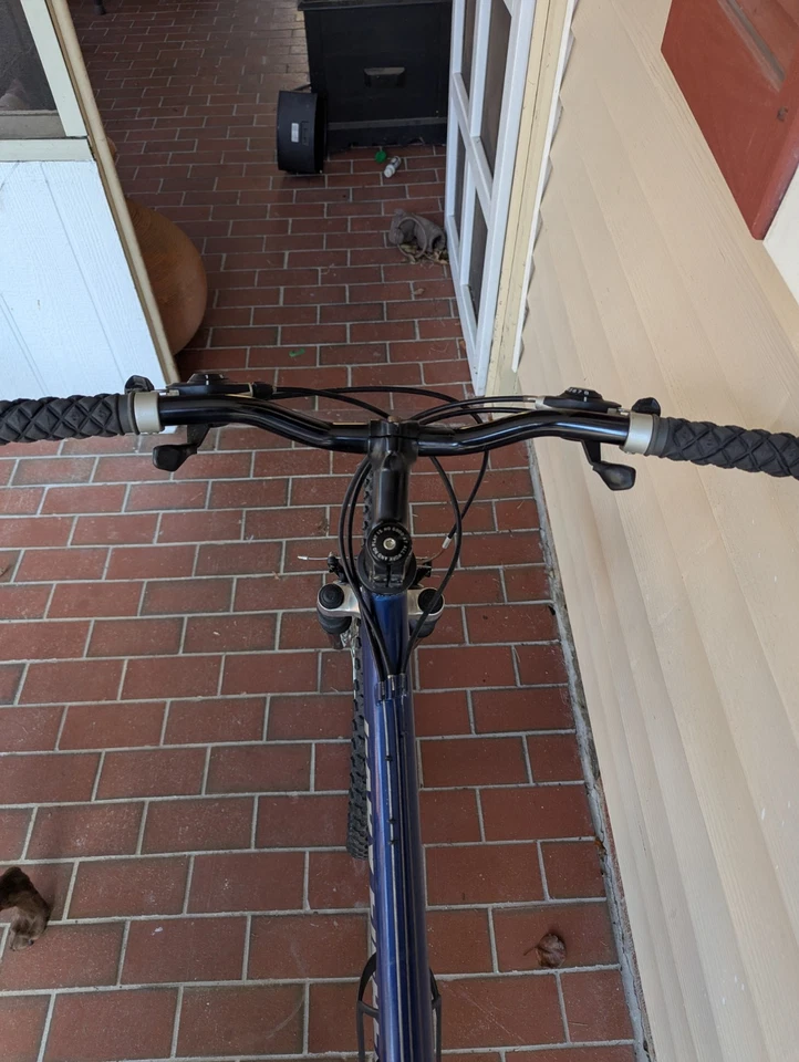 BICICLETA DE TURISMO DE MONTAÑA MEDIANA GARY FISHER MARLIN 17,5 SHIMANO Rock Shox Foto 3 de 4